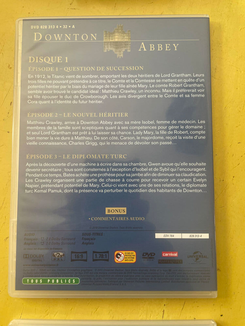 DVD coffret DOWNTON ABBEY SAISON 1 avec 3 dvd DVD et blu-ray