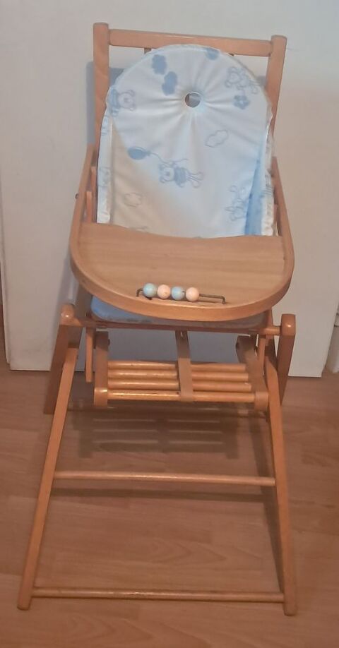 chaise haute en bois et son coussin 15 Têche (38)