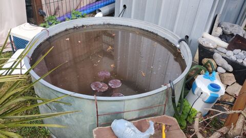 Bac galvanis&eacute; 600l 200 02700 Fri�res-faillou�l