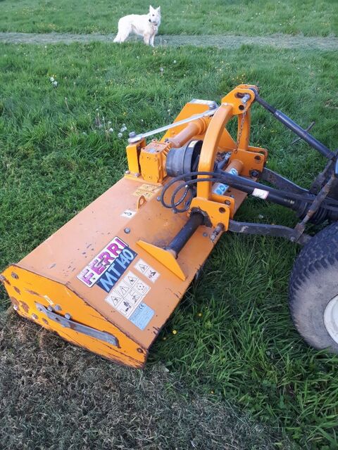 tondeuse et broyeur arrire tracteur 0 Saint-Omer (62)