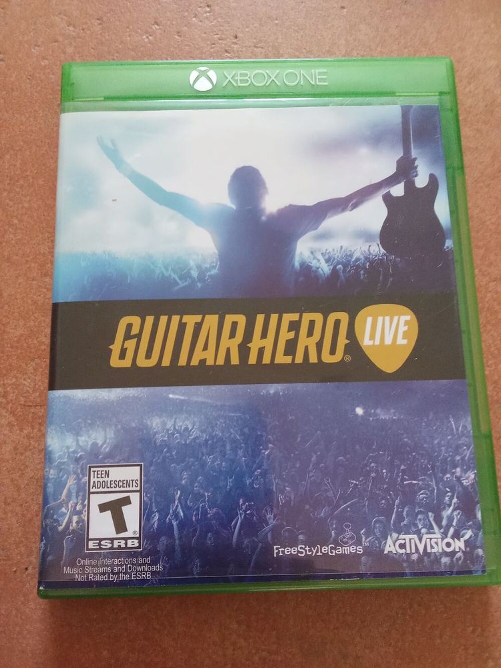 GUITARE -H&eacute;ro live Consoles et jeux vid�os