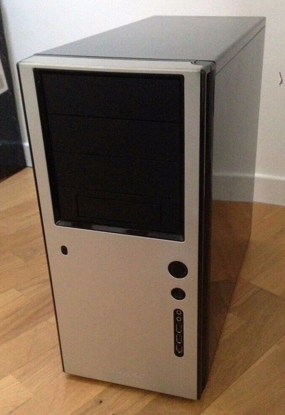 Mat&eacute;riel et Mobilier Multim&eacute;dia/Informatique au choix Matériel informatique