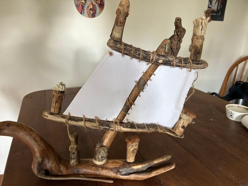 Bateau en bois flott&eacute; Décoration