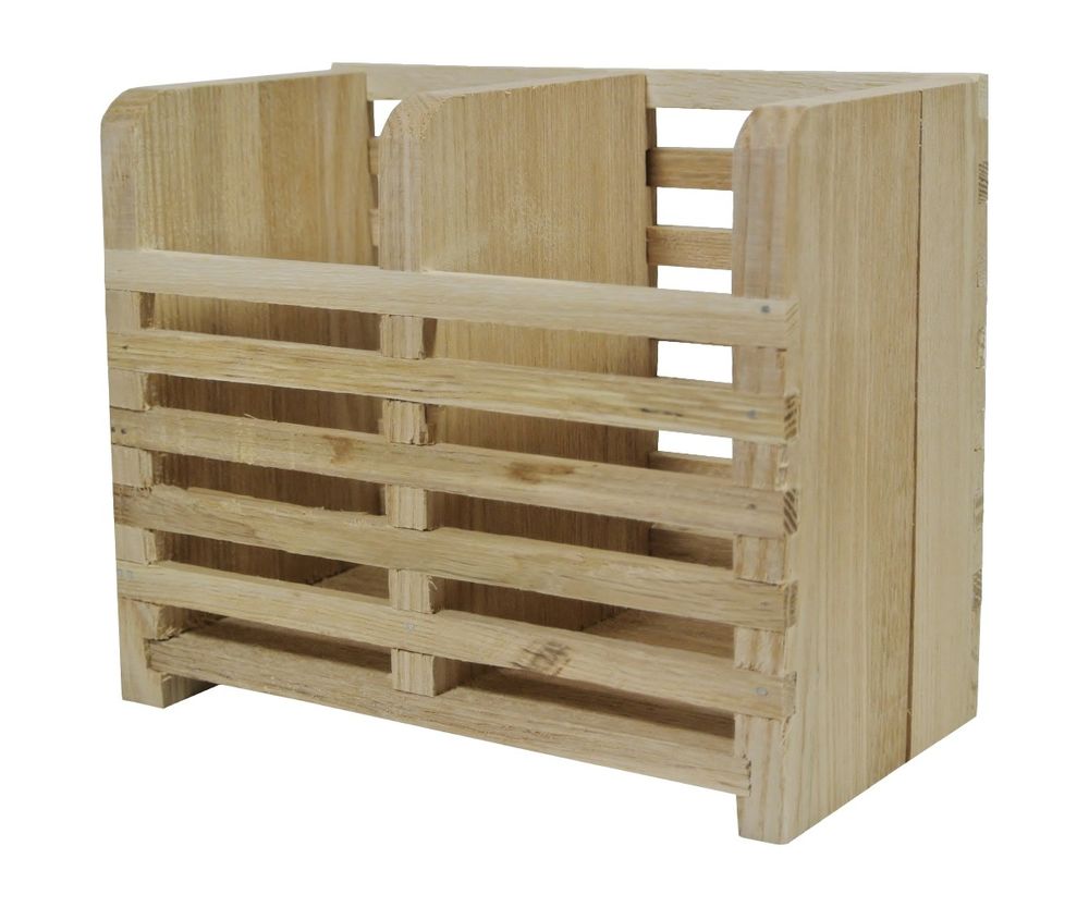 range couverts vertical.
16 x 9 x 13cm.
Meubles