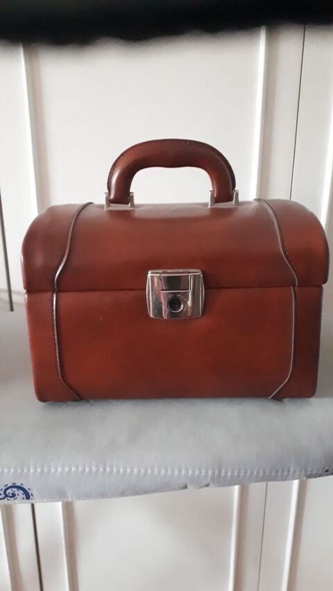 Vanity vintage marron - TBE 15 Villemomble (93)