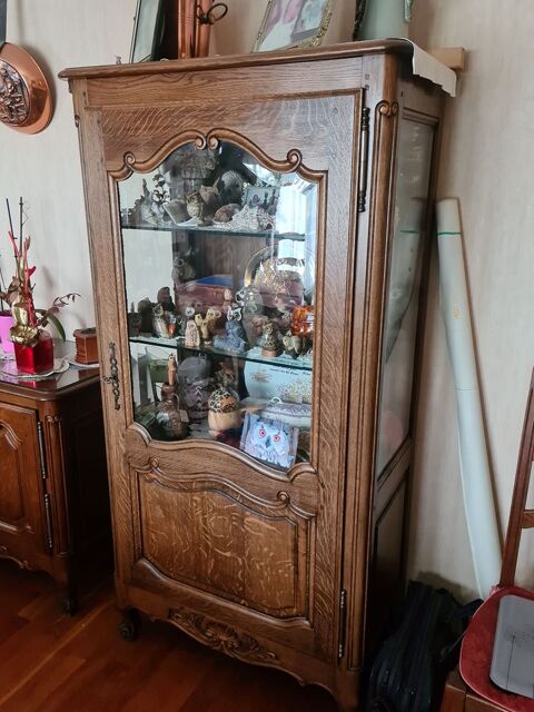 Joli meuble vitrine en ch�ne massif 250 Commercy (55)