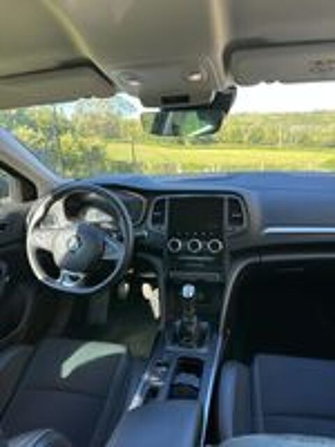 Megane IV M&eacute;gane IV Berline Blue dCi 115 - 21N Intens 2021 occasion 62380 Acquin-Westb&eacute;court