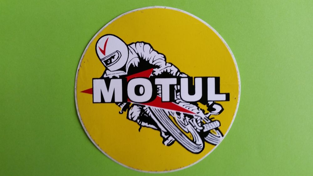 MOTUL 