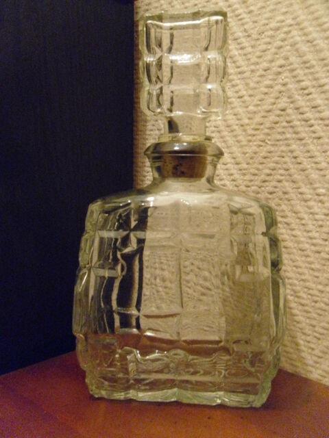 Carafe en Verre années 20s TBE 23 cm 14 Neuville-de-Poitou (86)
