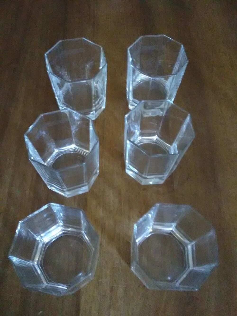 Verres (8) / le lot (ou &agrave; l'unit&eacute;)
Cuisine