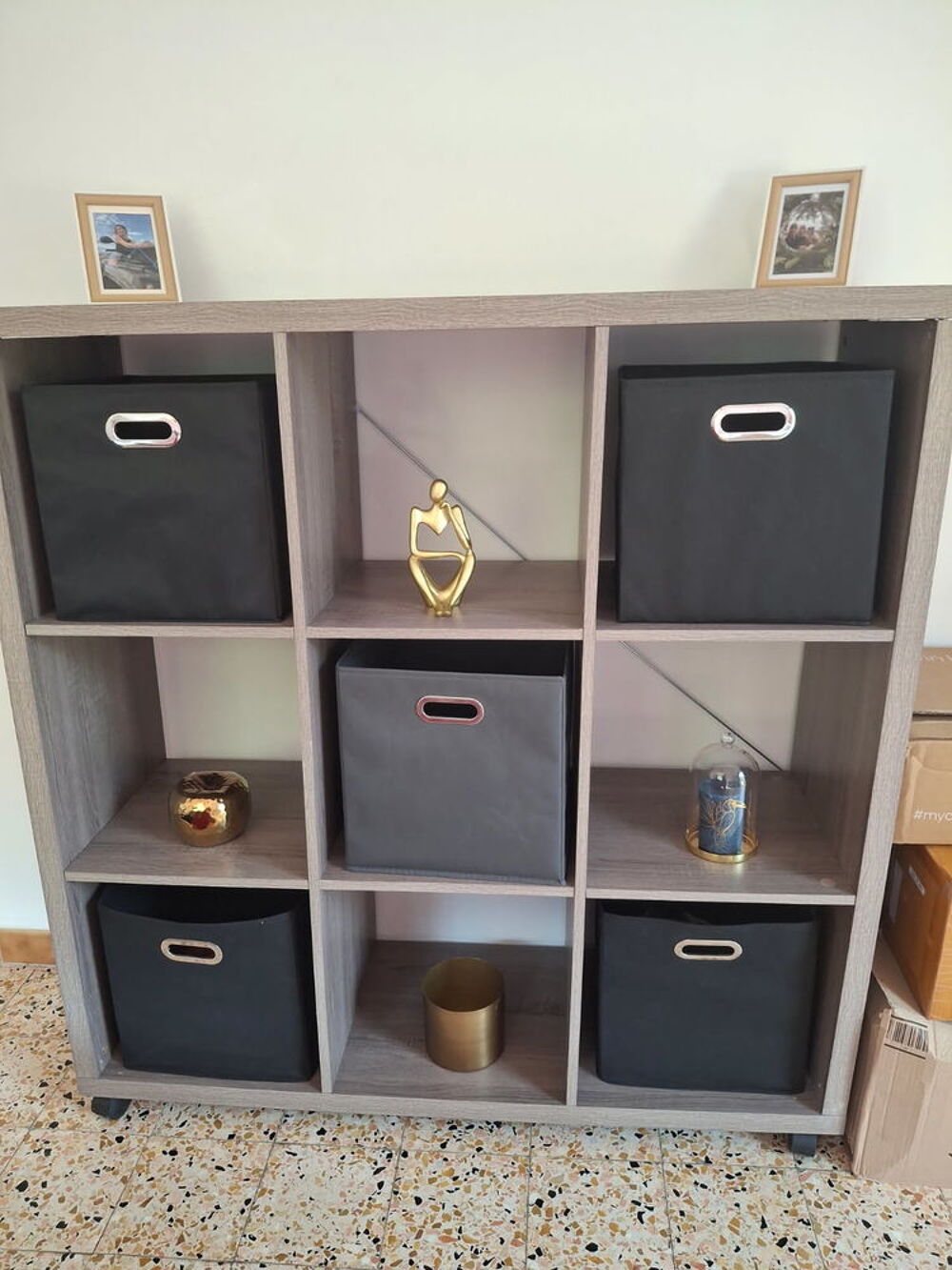 AV meuble &agrave; 9 cases salon Meubles