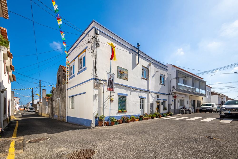 Vente Maison Maison à Nazaré (Portugal) sur 2 Niveaux + grenier Nazaré (Portugal)