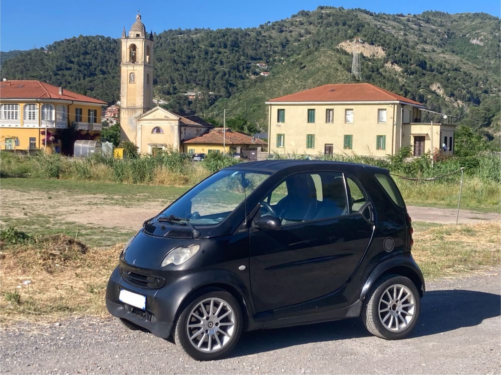 ForTwo FORTWO BUSINESS COUPE 61 PURE 2006 occasion 06500 Menton