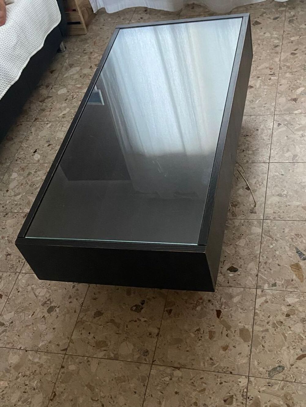 Table basse noir
Grand plateau Meubles