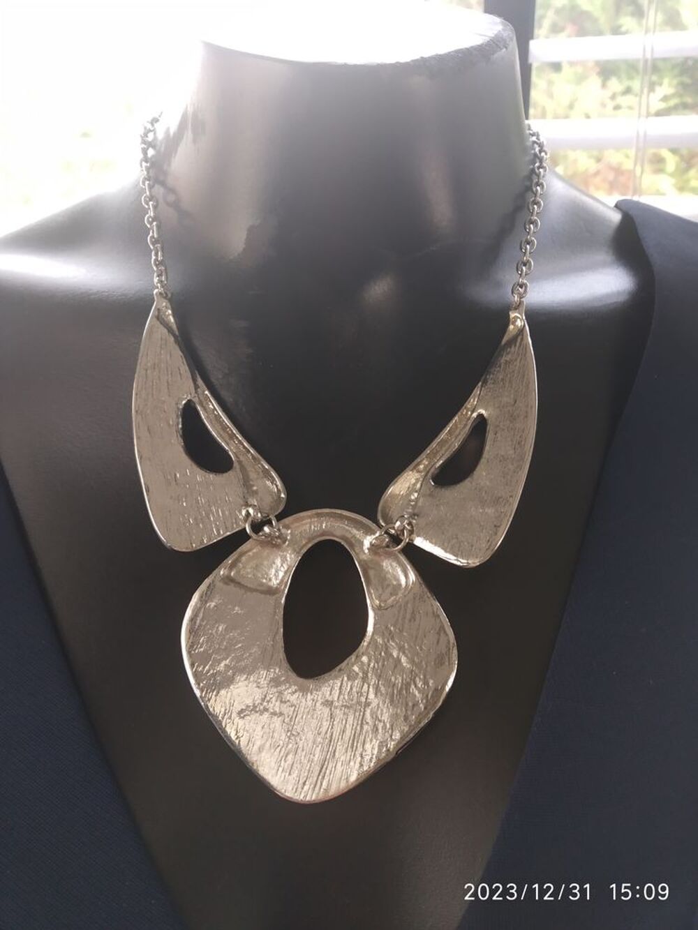 Collier femme Bijoux et montres