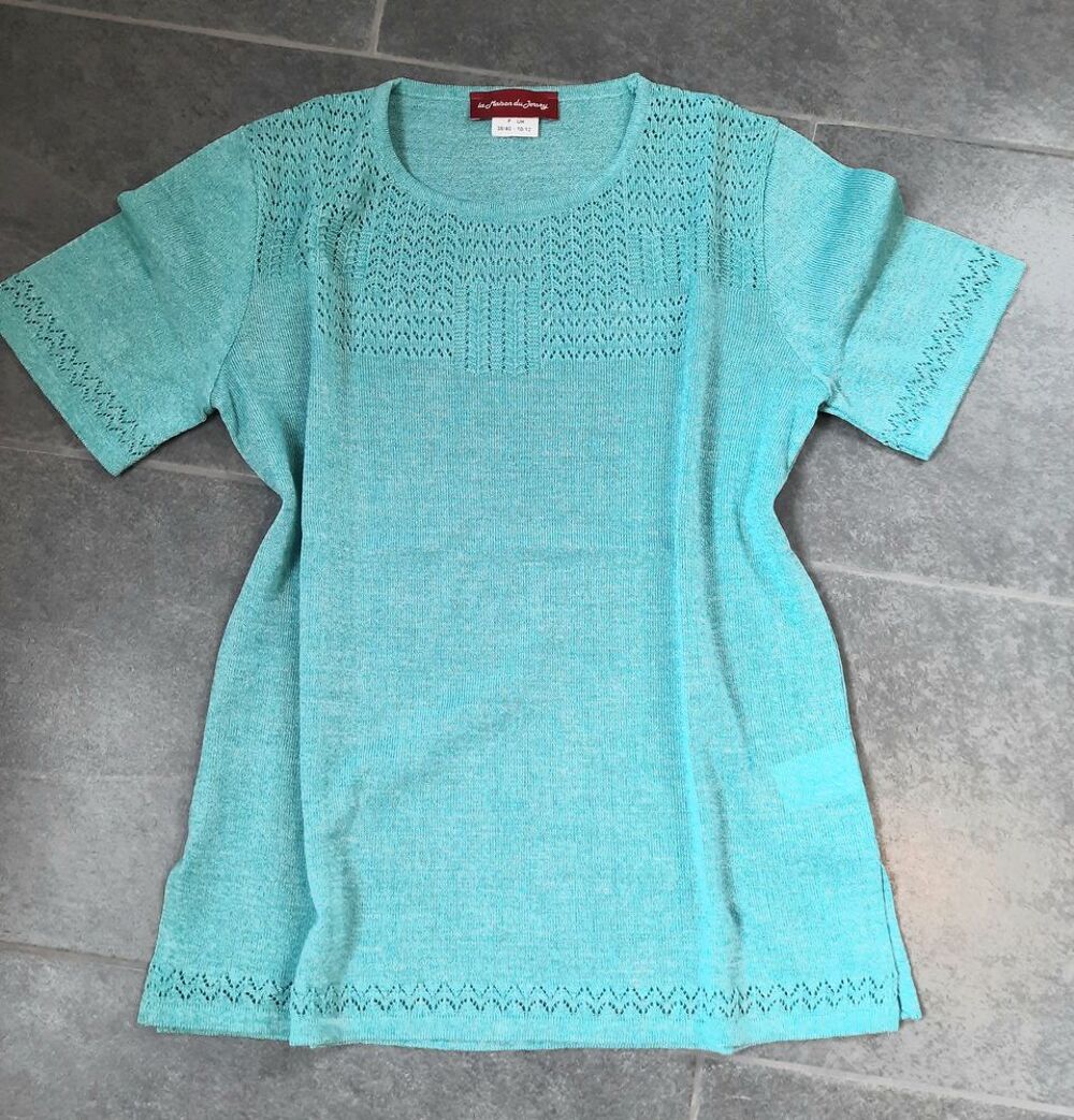 Pull l&eacute;ger bleu turquoise de marque T 38 - 40 - neuf Vêtements