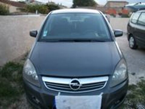 Zafira 4 portes 7 places 2010 occasion 66530 Claira