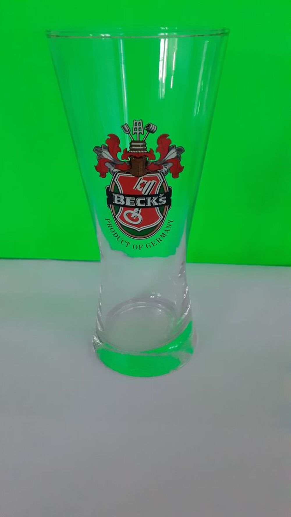 Un verre &agrave; bi&egrave;re Beck's Décoration