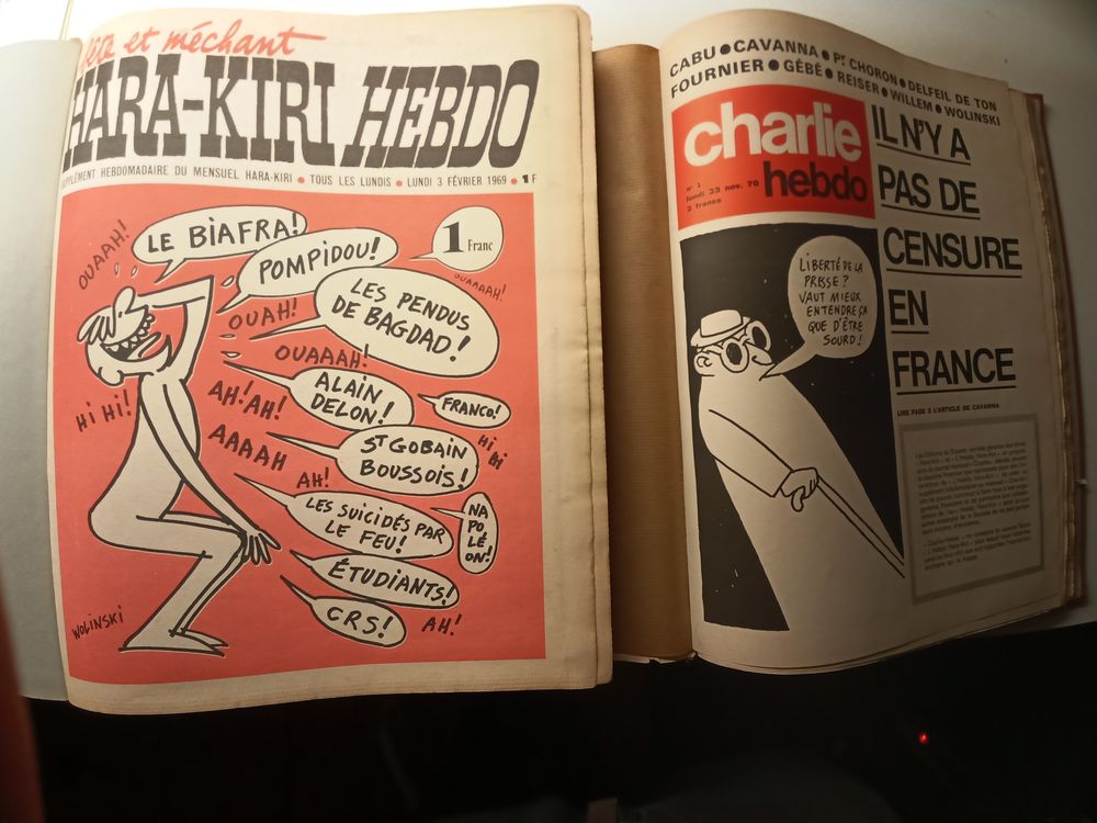S&eacute;ries compl&egrave;tes Hara Kiri Charlie Hebdo de 1969 &agrave; 75 Livres et BD