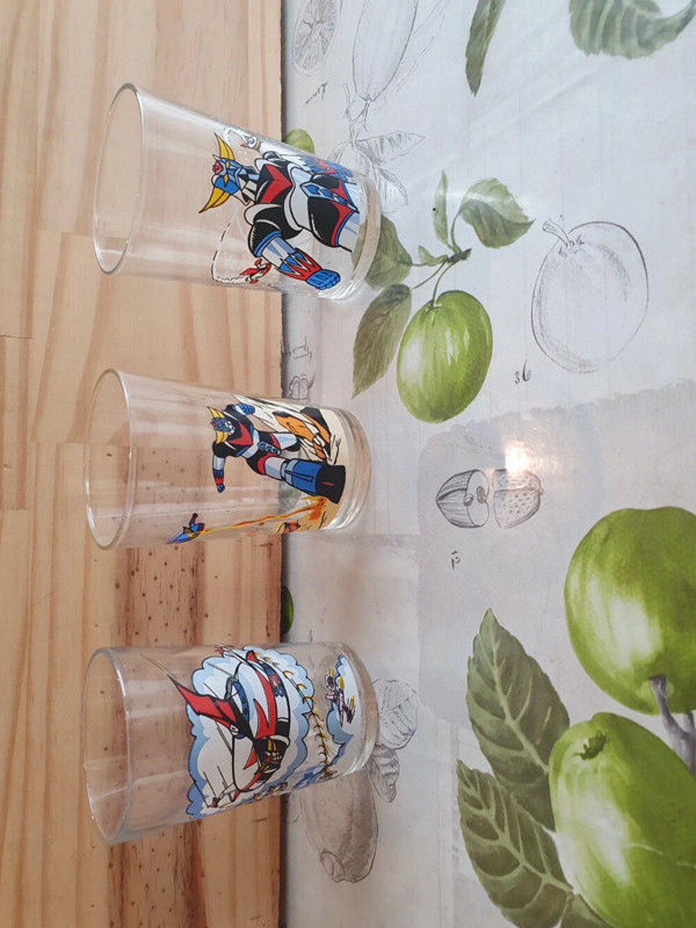 lot de 3 verres vintage 
made in france 
Goldorak Décoration