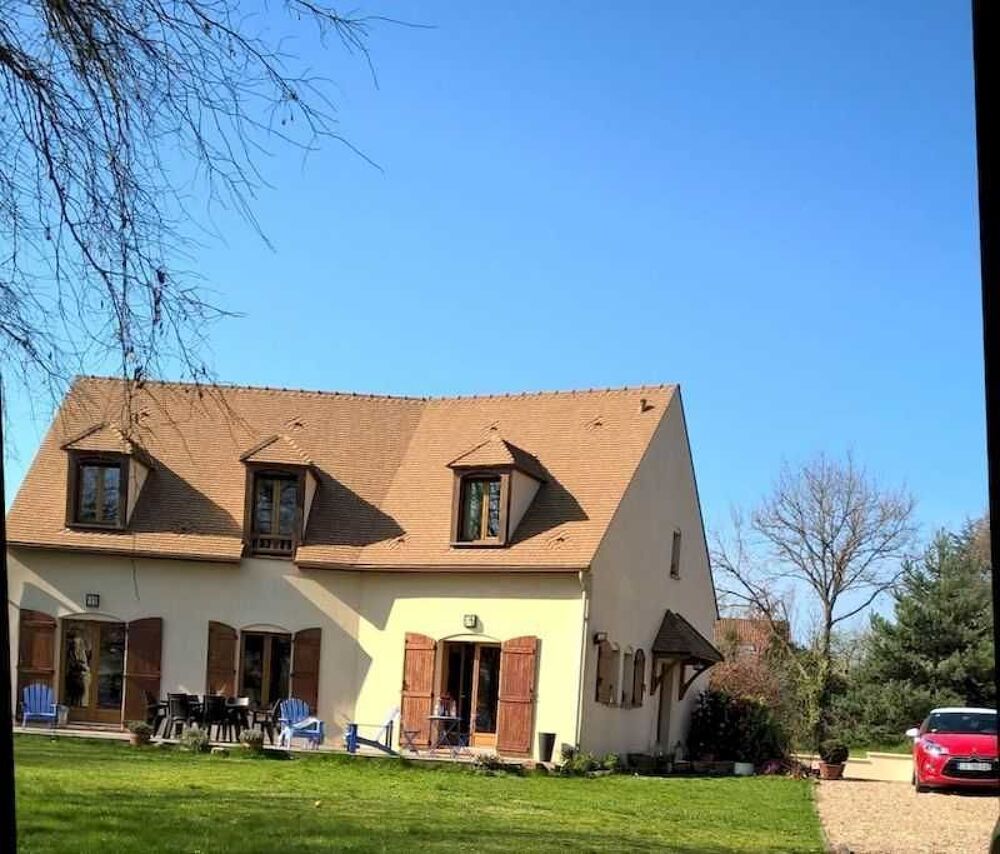Maison 6 pièces 200 m² · à Bazainville · 200 m² · 790 000 €