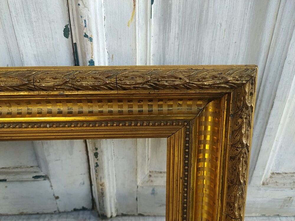 Cadre Barbizon Dor&eacute; Bois et Stuc XIX&egrave;me Feuil.16,5cm x 11cm Décoration