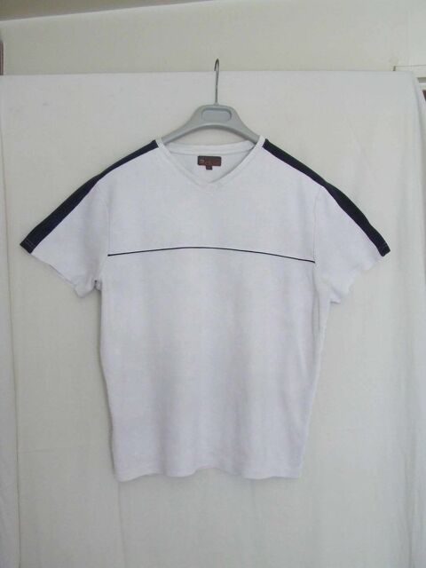 Tee-shirt col rond, manches courtes, Blanc et marine, BRICE 5 Bagnolet (93)