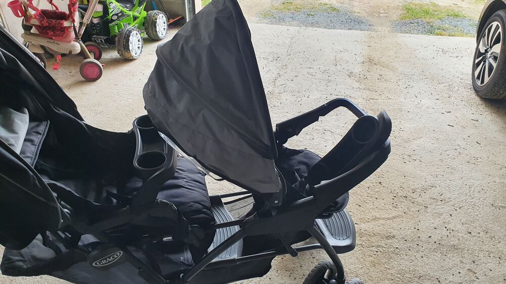 Poussette double graco Puriculture