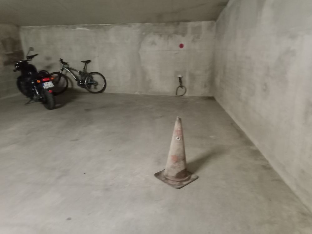 Vente Parking/Garage Place parking sécurisée Marseille 10