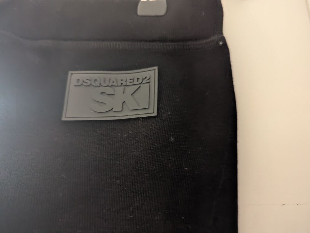 Pantalon femme DSQUARED2 noir Vêtements