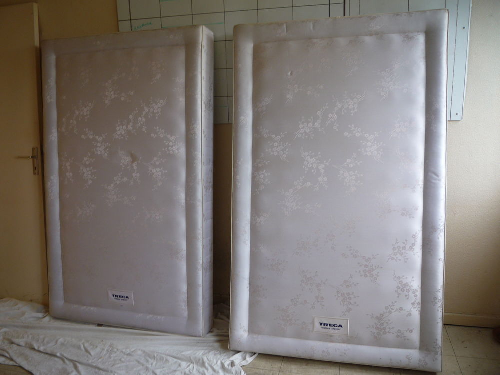 Sommier tapissier /matelas/Simmons/Ep&eacute;da/Tr&eacute;ca Meubles