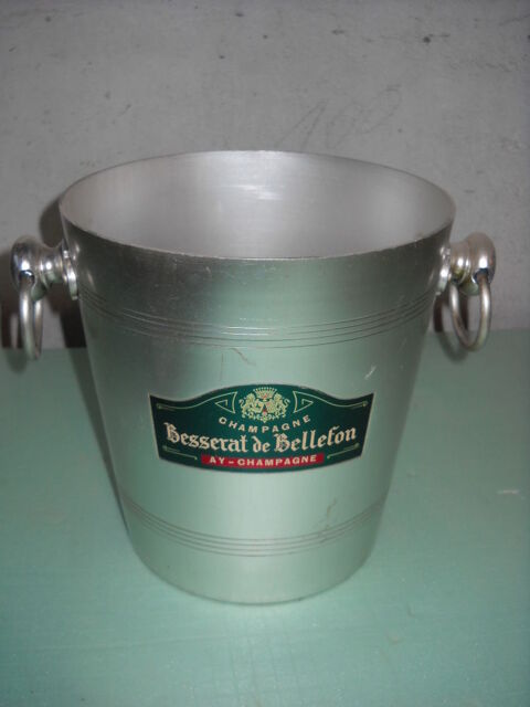 seau à champagne Besserat de Bellefon 5 Lézan (30)