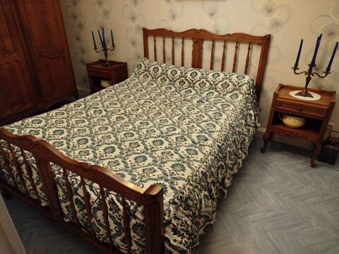 Chambre en chne massif impeccable 300 Gerbviller (54)