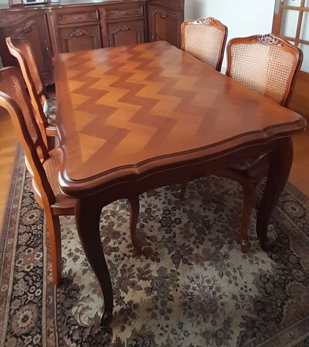 A SAISIR Lot salle &agrave; manger table et buffet en merisier Meubles