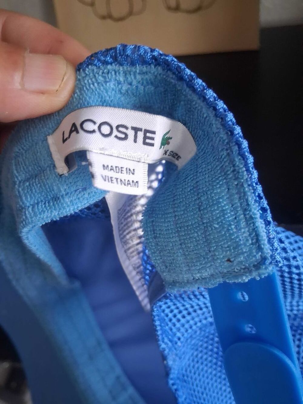 &agrave;‡asquettes lactose bleu neuf &eacute;dition limit&eacute;e Maroquinerie