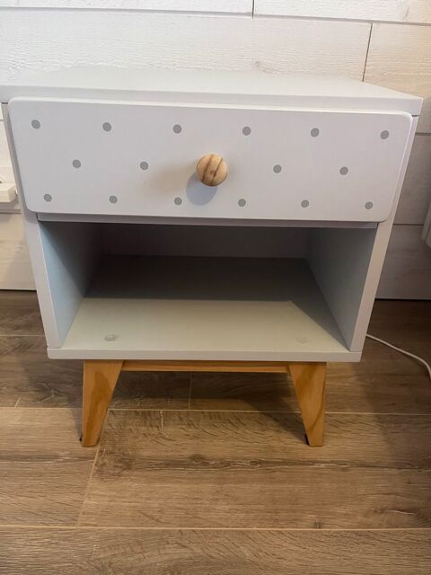 lit enfant avec chevet 85 Ch�teaugiron (35)