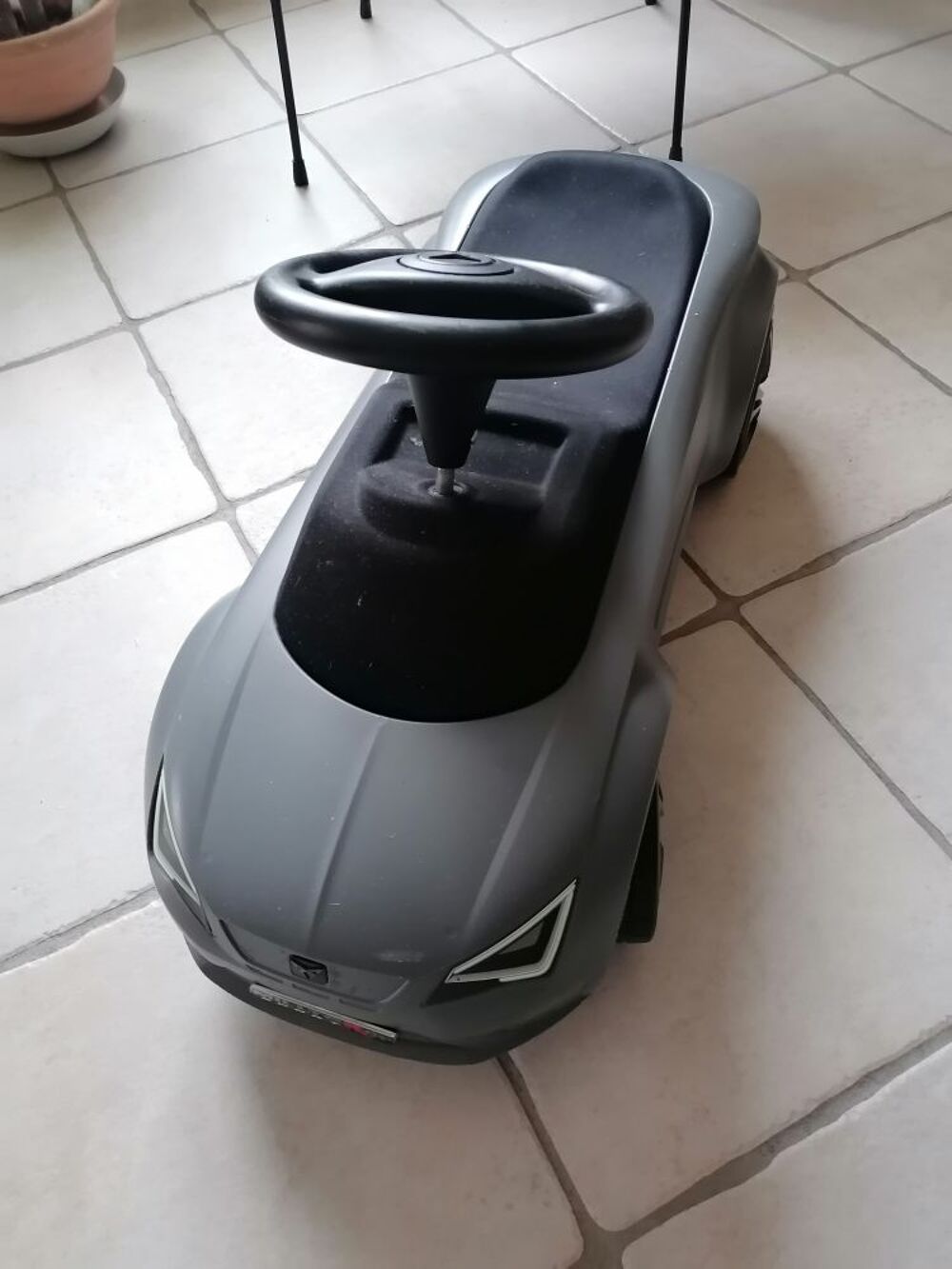 Voiture enfant Jeux / jouets