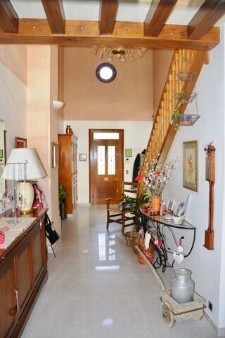  Maison à vendre 7 pièces 327 m²
