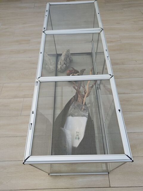Terrarium serpent  350 Bernes-sur-Oise (95)