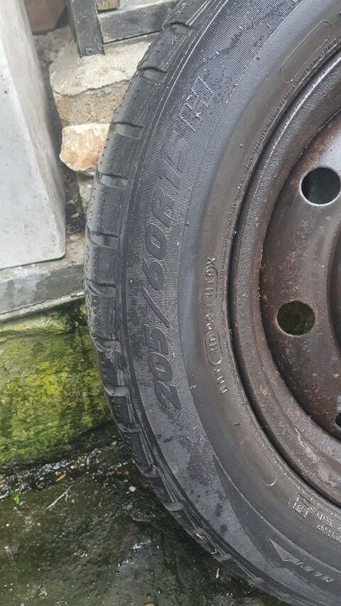 Pi&egrave;ces et &eacute;quipements Voiture Pi&egrave;ces et &eacute;quipements Voiture  occasion Palaiseau 91120