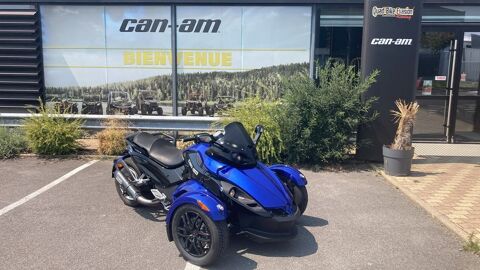 Annonce voiture Moto CAN AM 9990 €