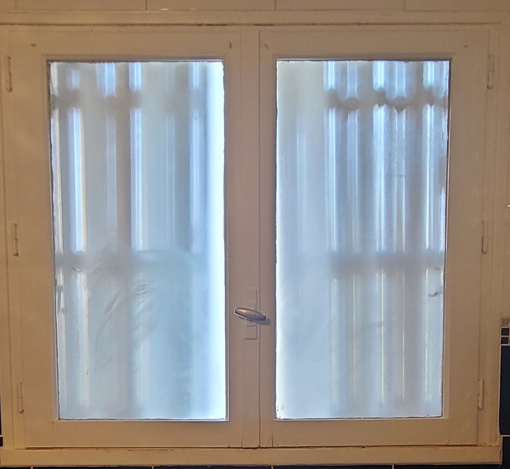 Lot de 5 fen&ecirc;tres bois + porte-fen&ecirc;tre ? bon &eacute;tat Bricolage