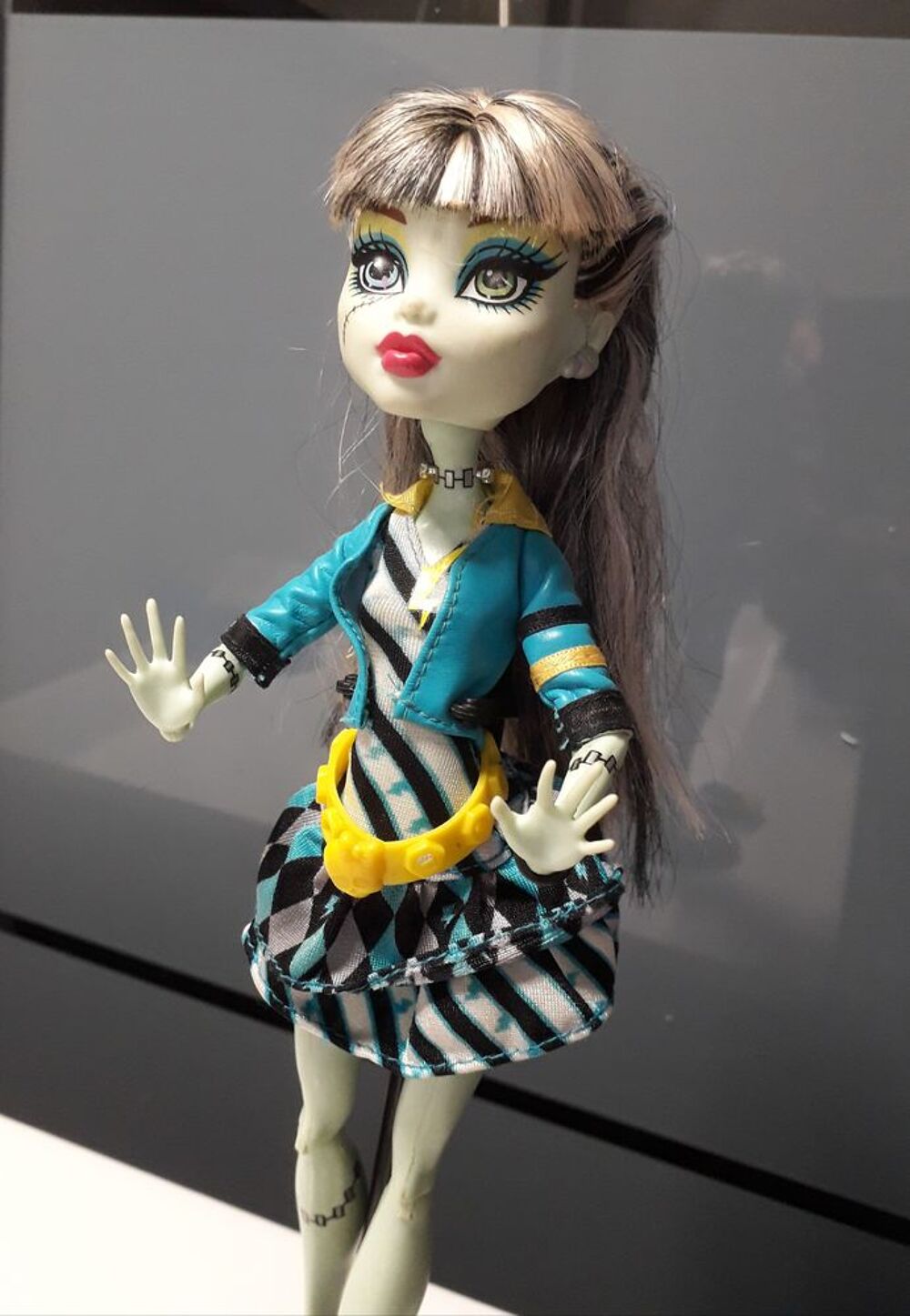 Poup&eacute;e Monster High : FRANKIE STEIN 2008 