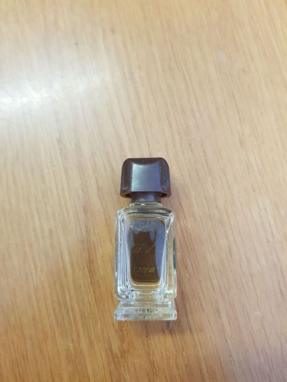 Miniature de parfum Weil 