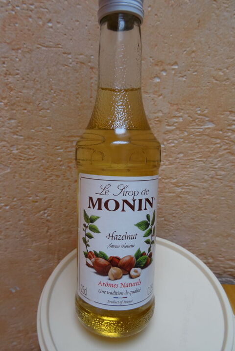 Bouteille de sirop Monin saveur Noisette Villeneuve-d'Ascq (59)