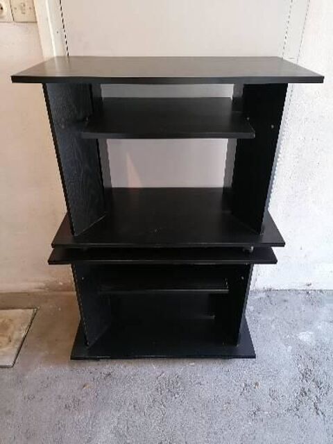 2 PETITS MEUBLES NOIR SUR ROULETTE OU EMPILABLE 35 Rumilly (74)