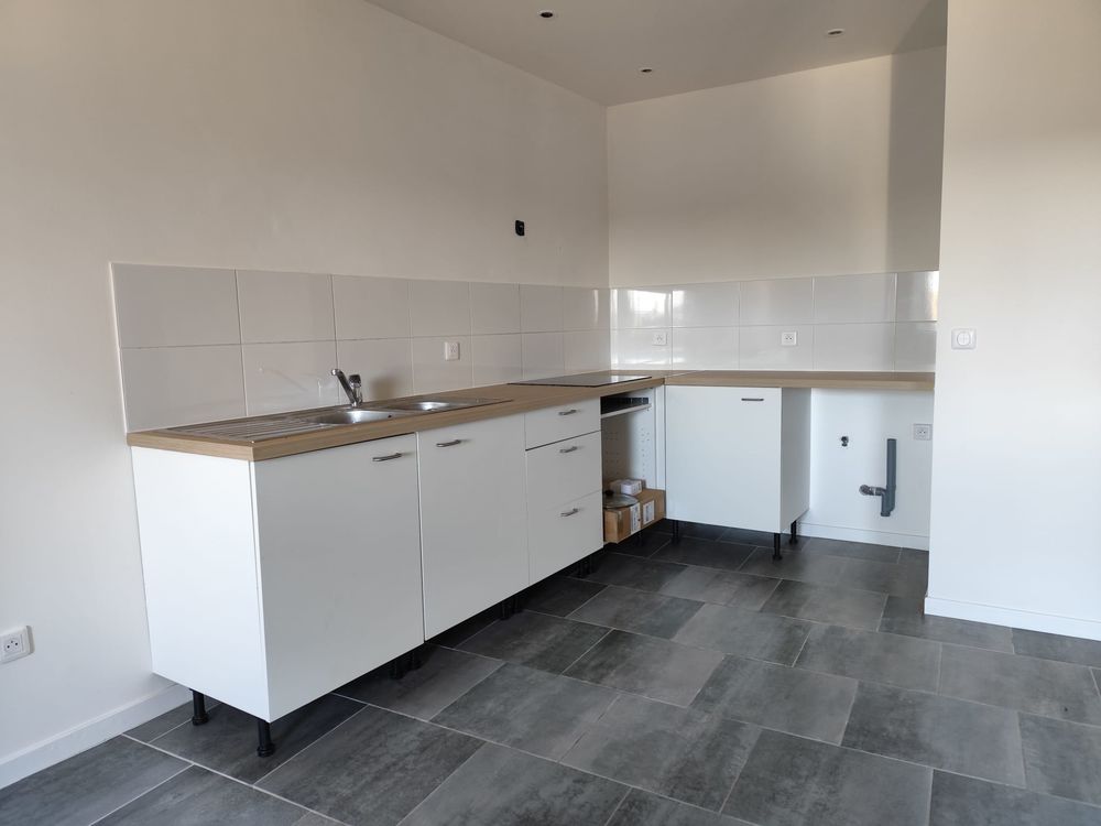 Vente Appartement Magnifique T3/4 rénové à neuf - 82m² (93m² au sol) - Monclar Monclar-de-quercy