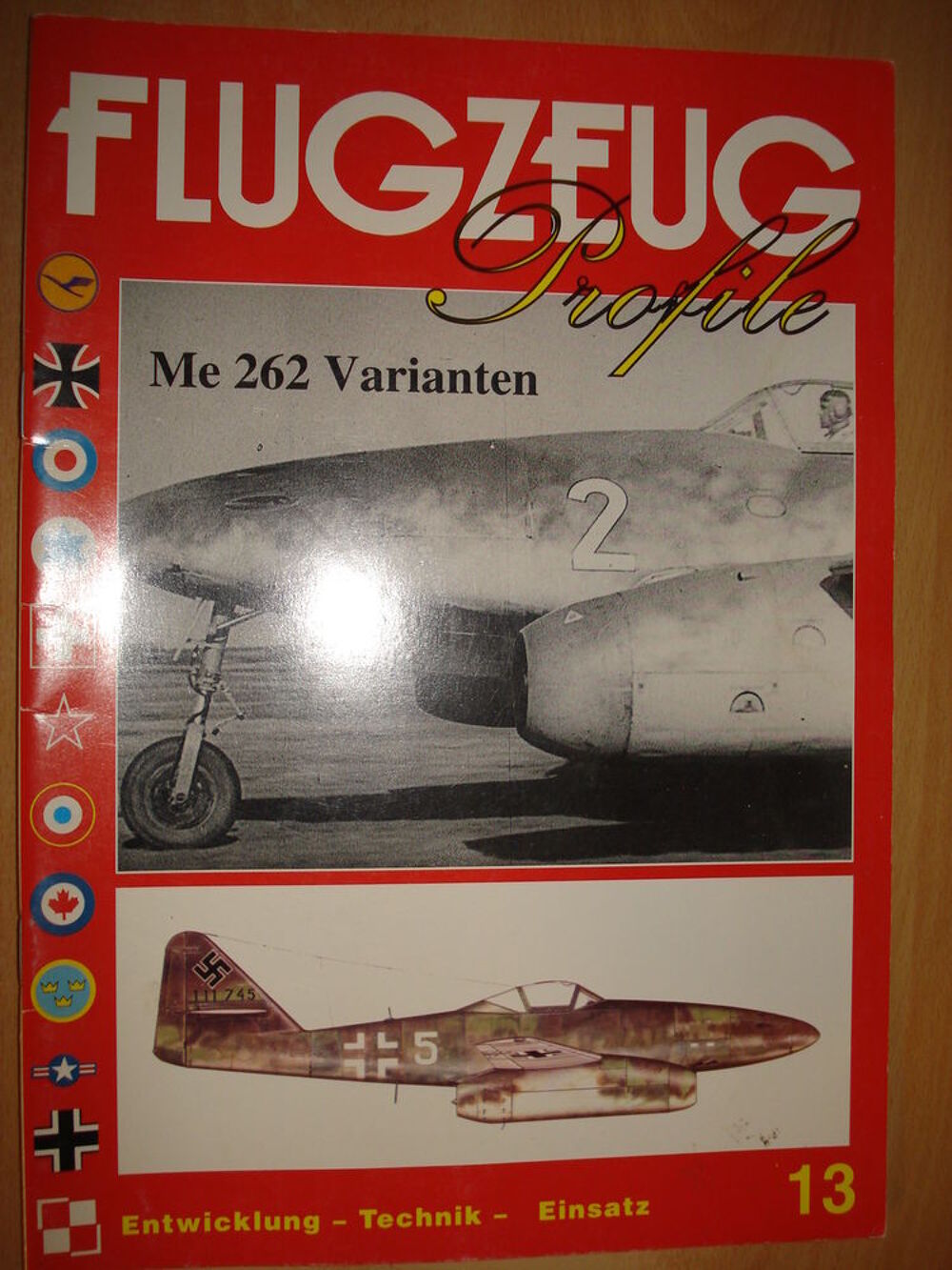 Flugzeug Profile - Me 262 Varianten Livres et BD