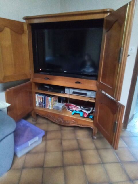 Meuble TV en merisier massif 50 Saint-Maurice-ls-Charencey (61)