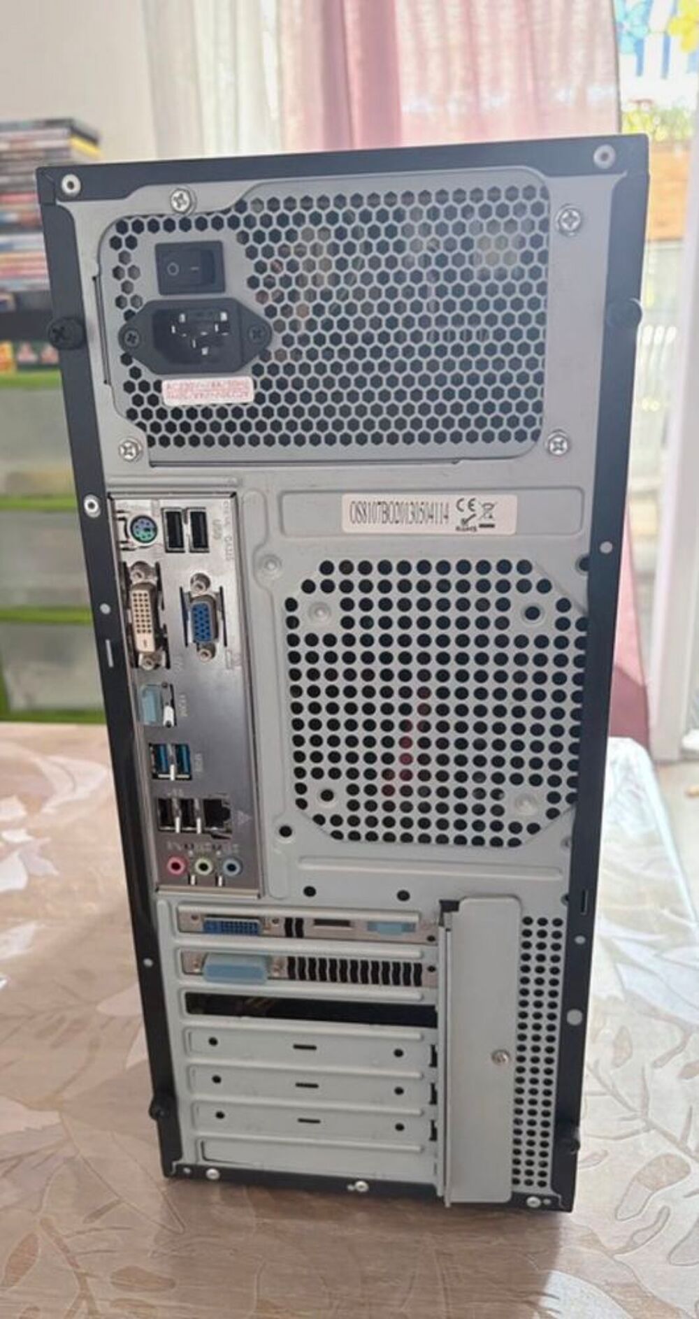 tour gameur Advences Windows 10 pro Matériel informatique